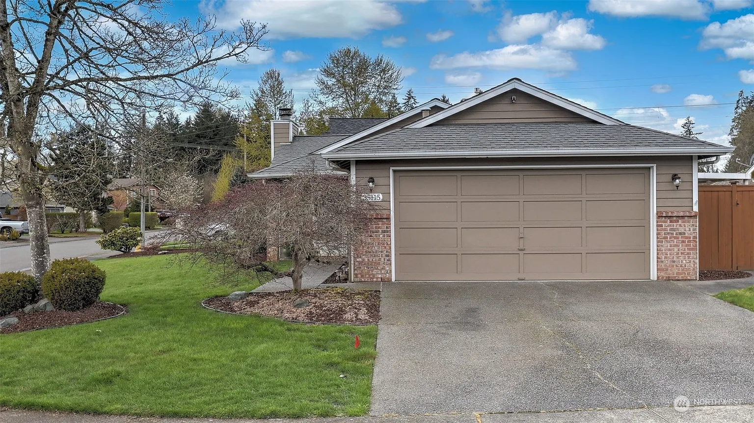 35115 14th Avenue SW photo 1