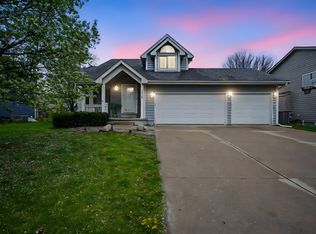 1410 Alderwood Dr, Altoona, IA 50009