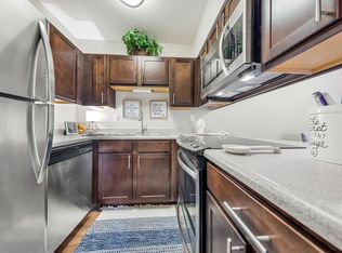 Whisper Hollow Apartments, Maryland Heights, MO 63043