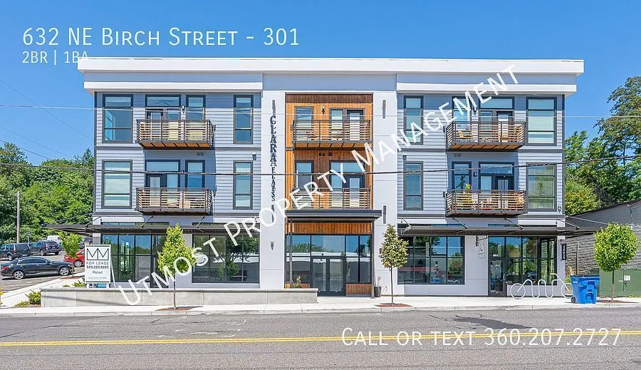 Downtown Camas - Newer Two Bedroom — Photo 1