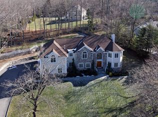 12 Briarcliff Rd, Chappaqua, NY 10514