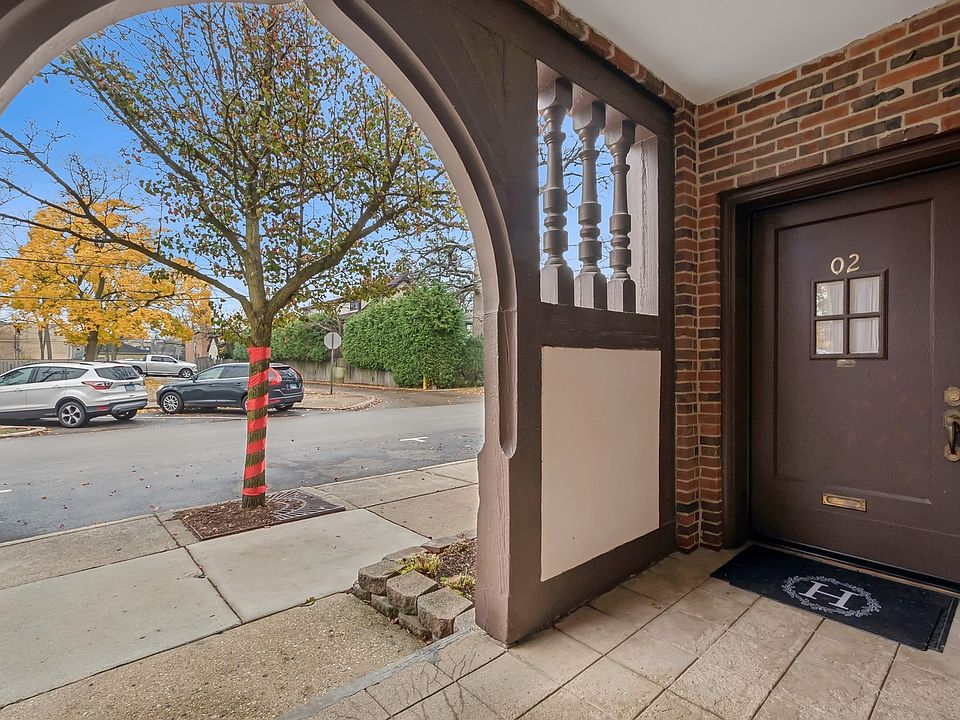 2nd image of 1099 Merril St #2