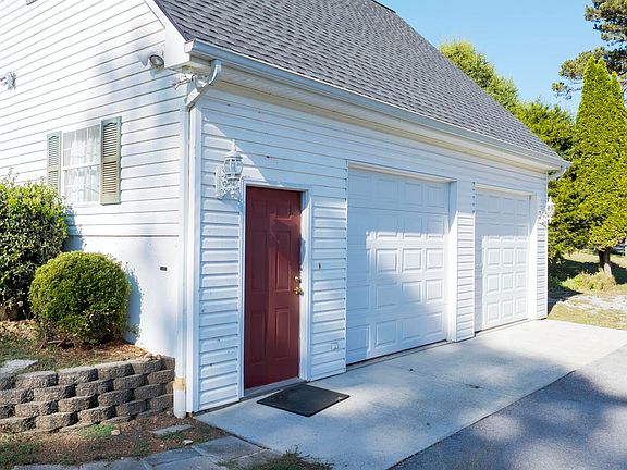 4th image of 2060 Torbett Rd