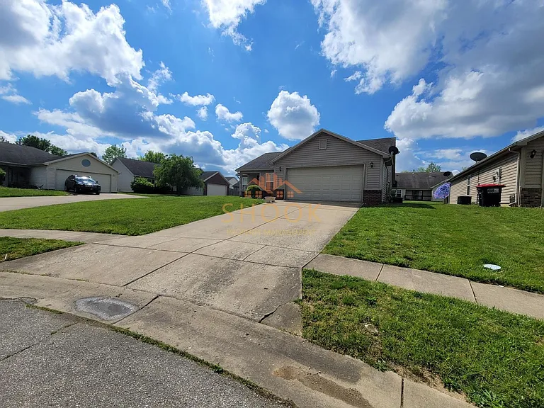 1865 Halyard Ln — Photo 2