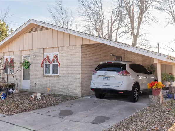 511 Fink Dr, Springdale, AR 72764