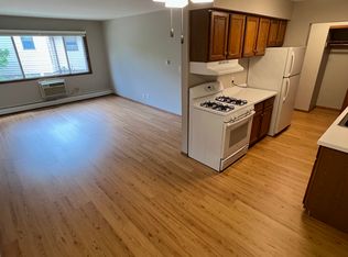 1625 Elmwood Ave #8, Oshkosh, WI 54901