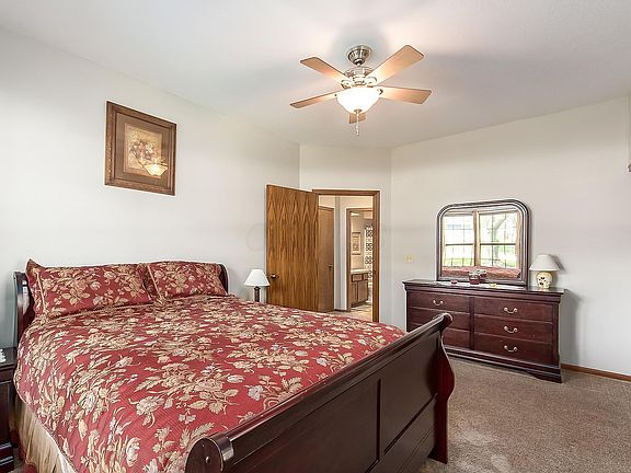 2nd image of 7641 Redman Ln