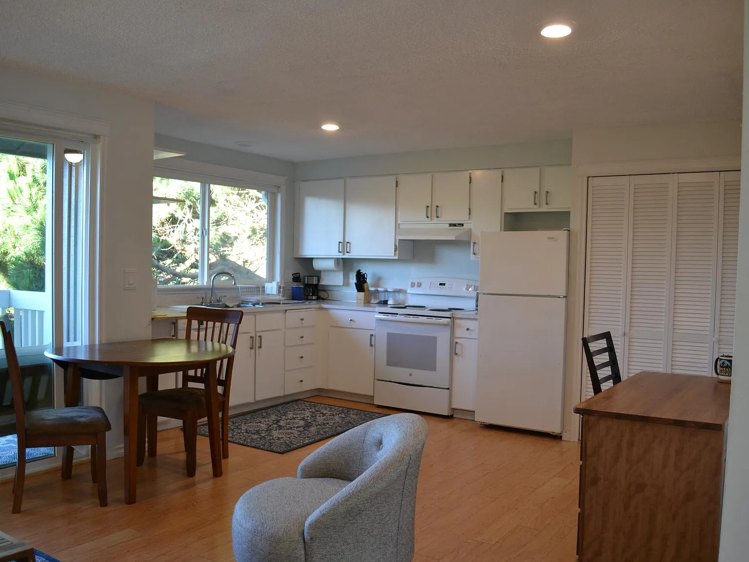 1 bed, $1,925 — Photo 2