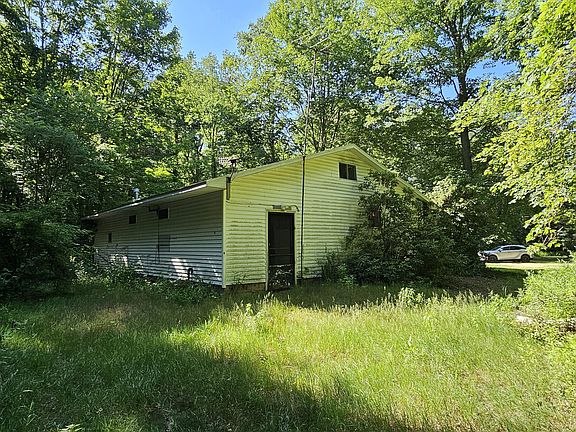 2nd image of 5780 104th Ave