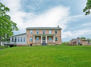 262 Durst Rd, Irwin, PA 15642