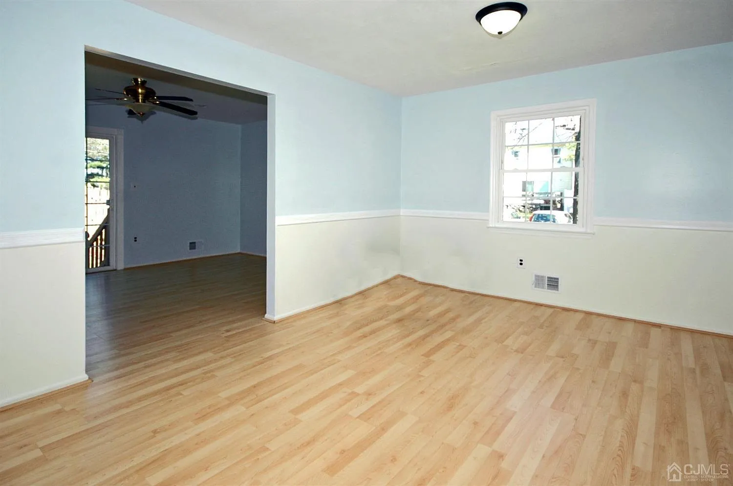 3 bed, 2.5 bath, $3,300 — Photo 3