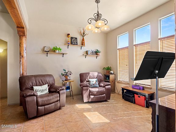 5th image of 4754 Calle De Nubes