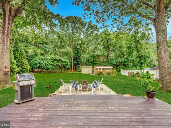 869 Wright Debow Rd, Jackson, NJ 08527