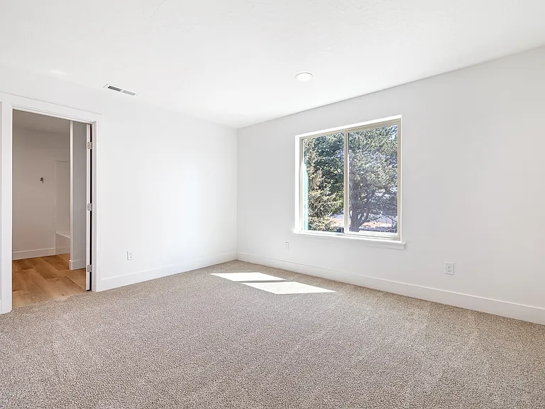 1163 S Underwood St #110 — Photo 6