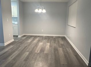 1208 Bush River Rd APT R3, Columbia, SC 29210