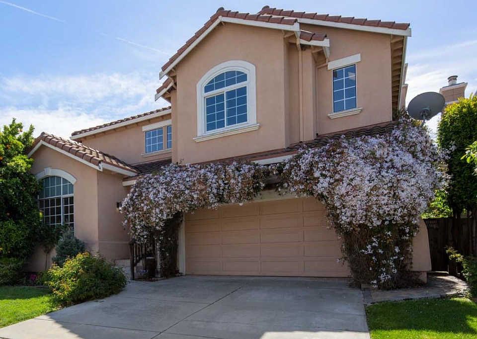 1st image of 945 Wood Duck Ave