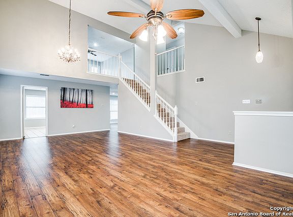 2nd image of 1038 Hedgestone Dr