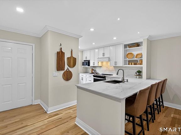 4th image of 91 Legend Hill Road #91