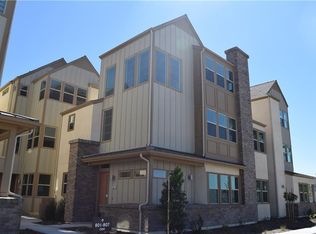 807 Benchmark, Irvine, CA 92618