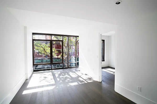 Rented by Platinum Properties | media 37