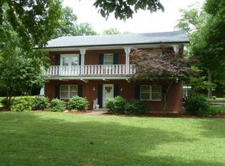 1206 S Morgan St, Olney, IL 62450