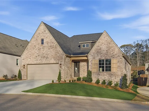 2403 Overbrook Cir, Auburn, AL 36830