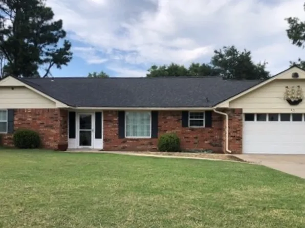14 Birdie Ln, Shawnee, OK 74804