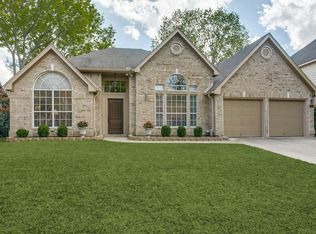 1905 New Haven Rd, Grapevine, TX 76051