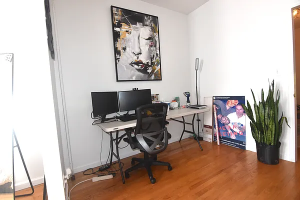 Rented by The Agency | media 8