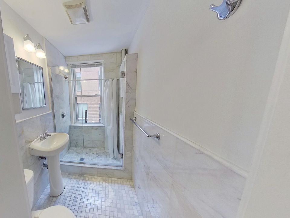 2nd image of 30 Worthington St Floor 2