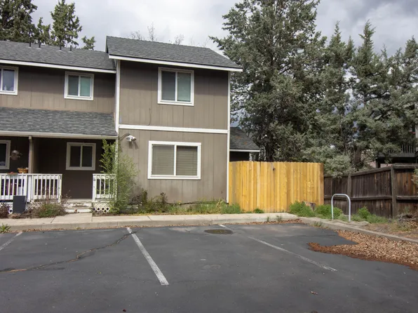 2010 Ne Full Moon Dr #2, Bend, OR 97701