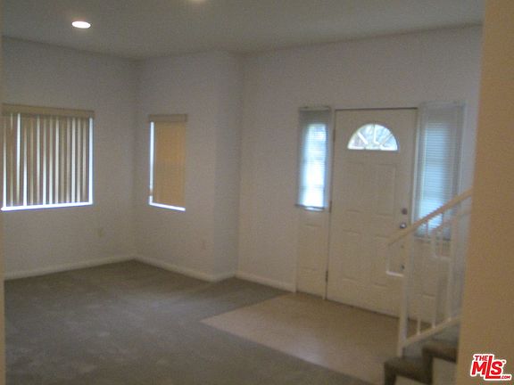 4th image of 3341 N Division St