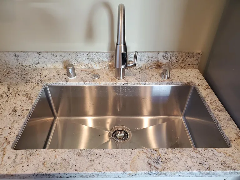 1077 Obrien Ct — Photo 21
