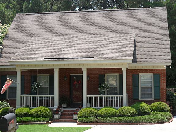 Nicely Landscaped