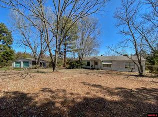 381 Quail Dr, Calico Rock, AR 72519