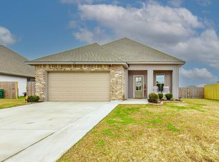 207 Shadow Pointe Rd, Thibodaux, LA 70301