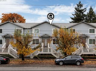 6621 N Columbia Way APT 4, Portland, OR 97203