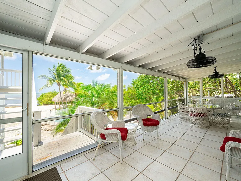 21640 Overseas Hwy — Photo 36