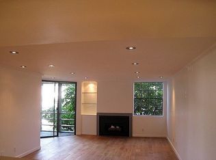 750 N Kings Rd APT 206, West Hollywood, CA 90069