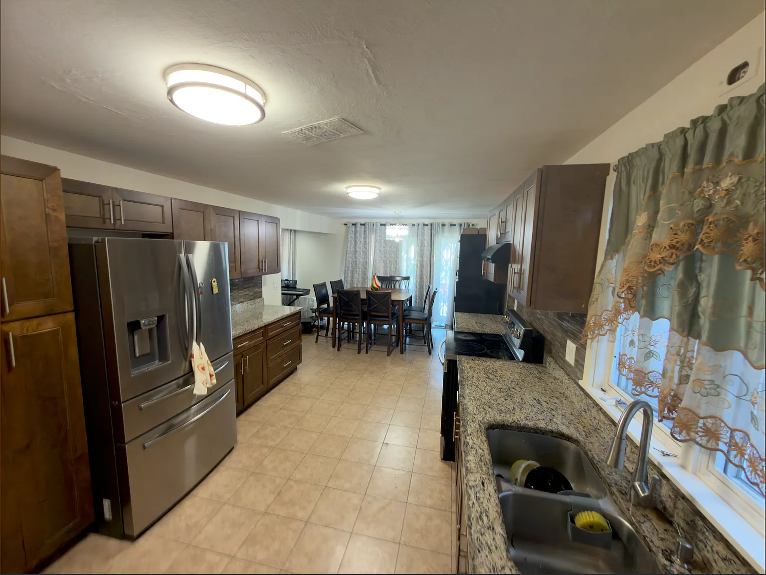 2 bed, 1144 sqft, $3,300 — Photo 4