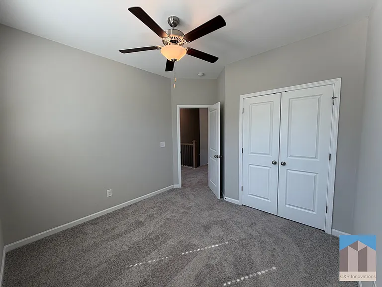 2590 Morehead St — Photo 36