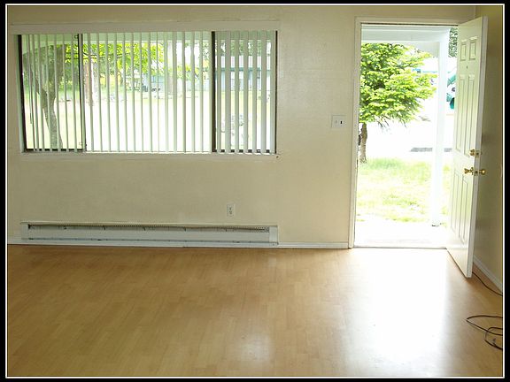 5th image of 6824 150th St SW #69