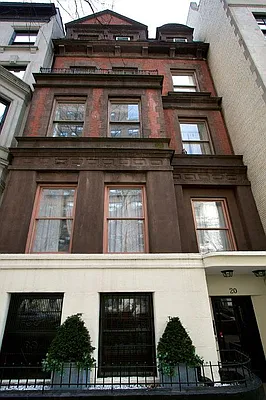 Rented by Julianna Realty Corp | media 16