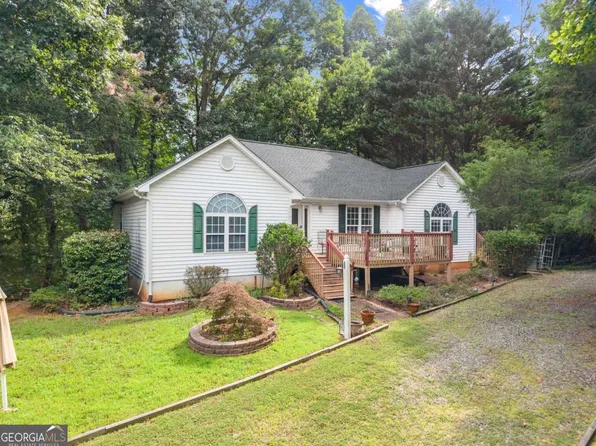 6140 Henry Smith Rd, Murrayville, GA 30564
