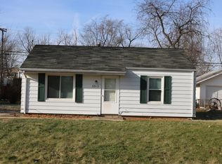 5313 N Hamilton Rd, Peoria, IL 61614