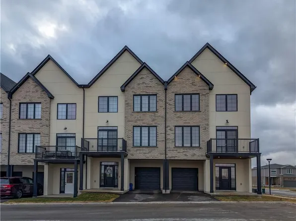 235 Kennington Way #13, London, ON N6L 0J7