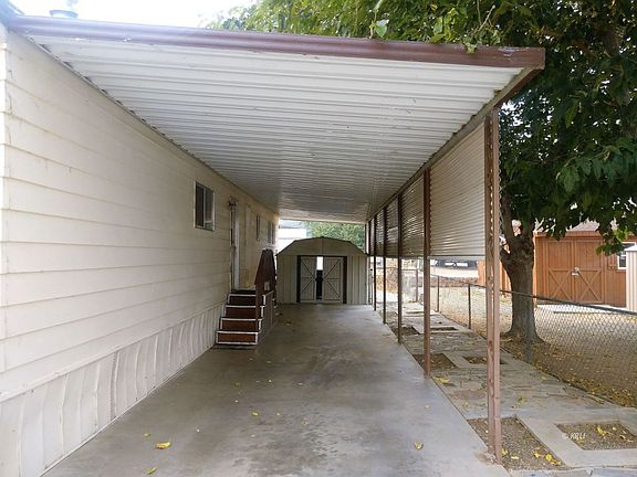 2nd image of 9112 Comanche Way