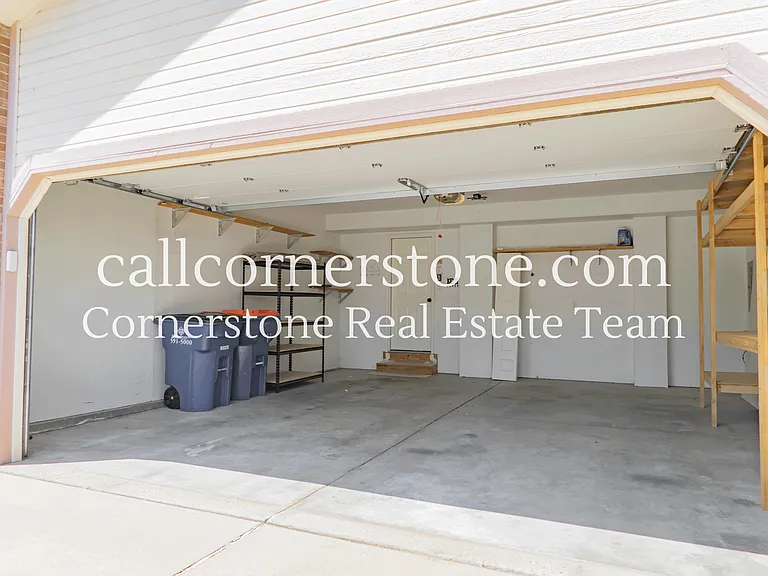 4640 Kashmire Dr — Photo 28