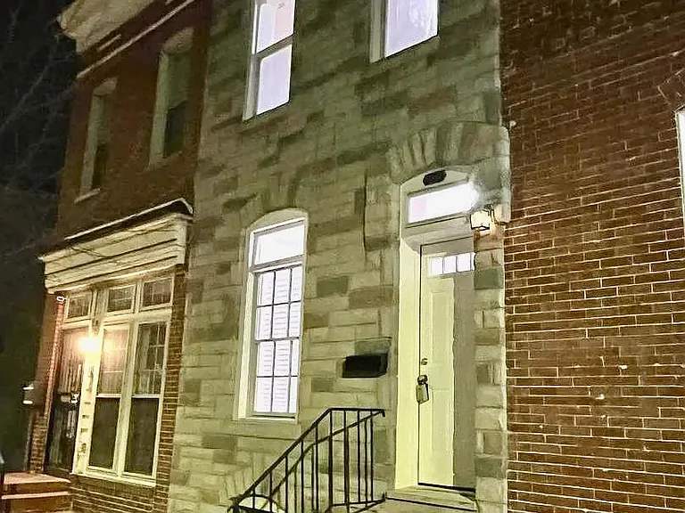 2317 E Fayette St — Photo 1
