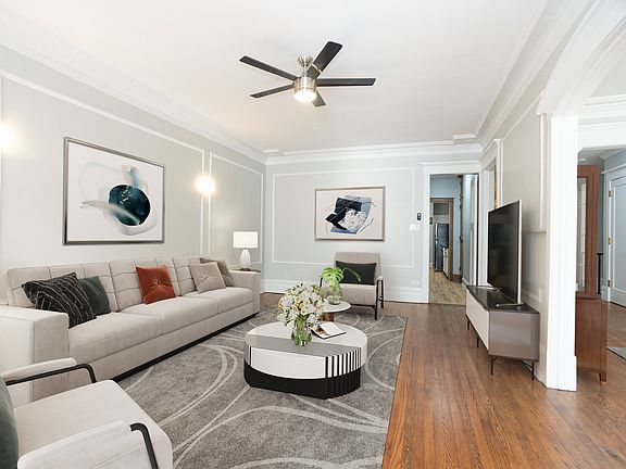 2nd image of 754 W Buena Ave #1W